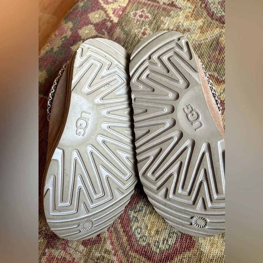 Kids Uggs Brown Slip on Clogs/Slippers Size 12 Like New